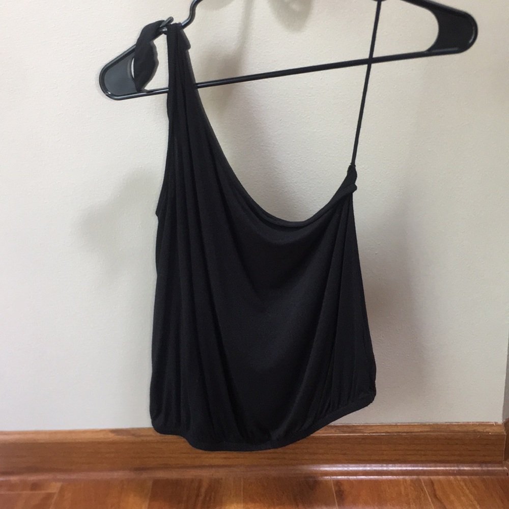 One strap tank